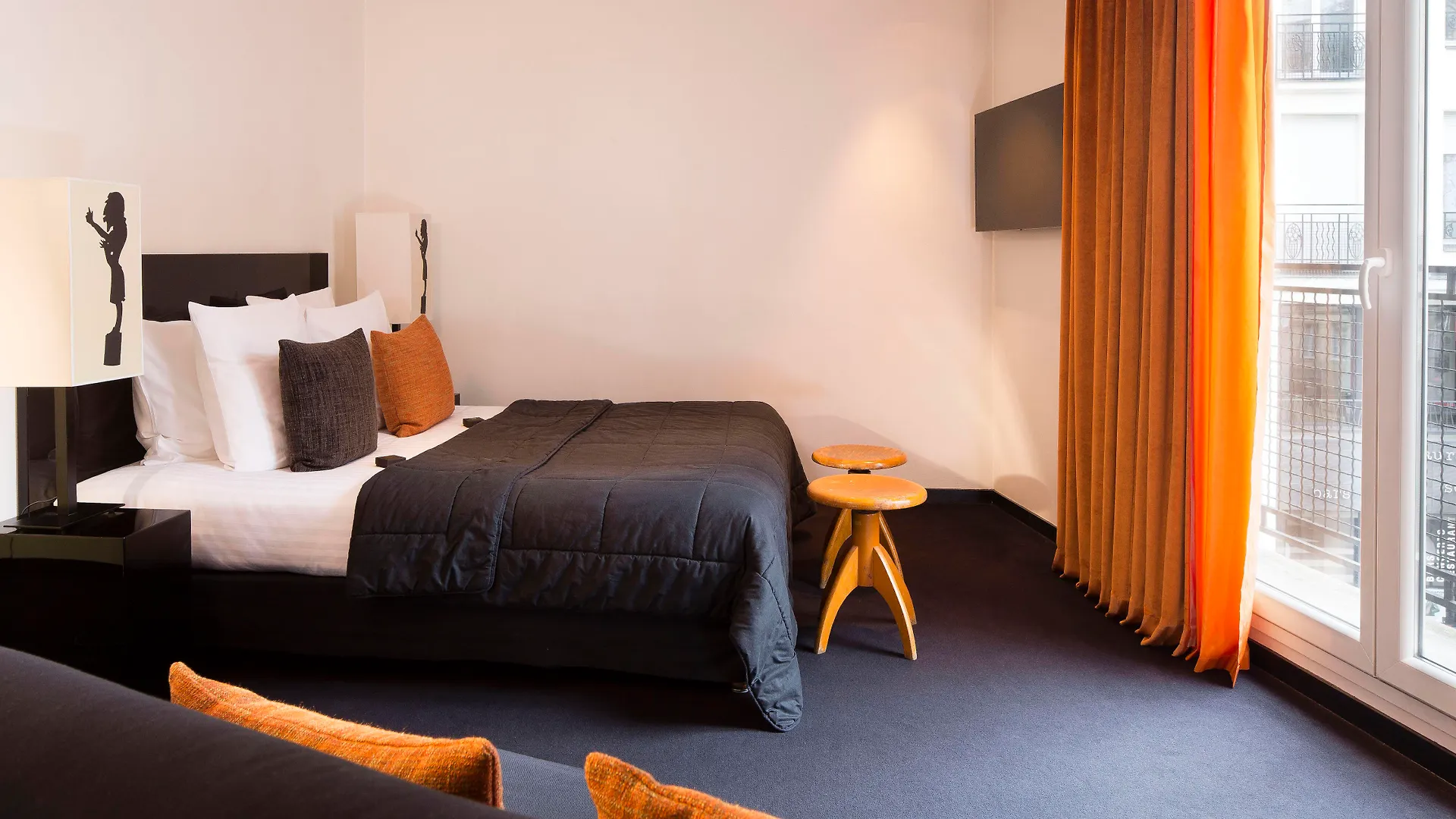 Hotel Le Chat Noir Παρίσι 4*,