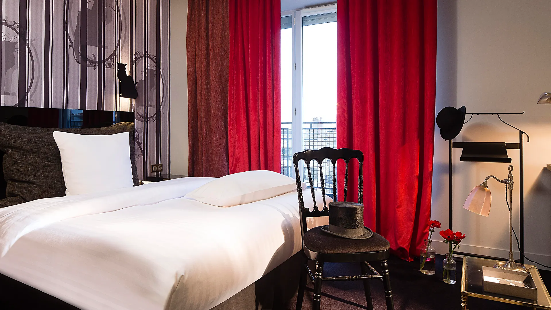 Hotel Le Chat Noir Παρίσι 4*,  Γαλλία