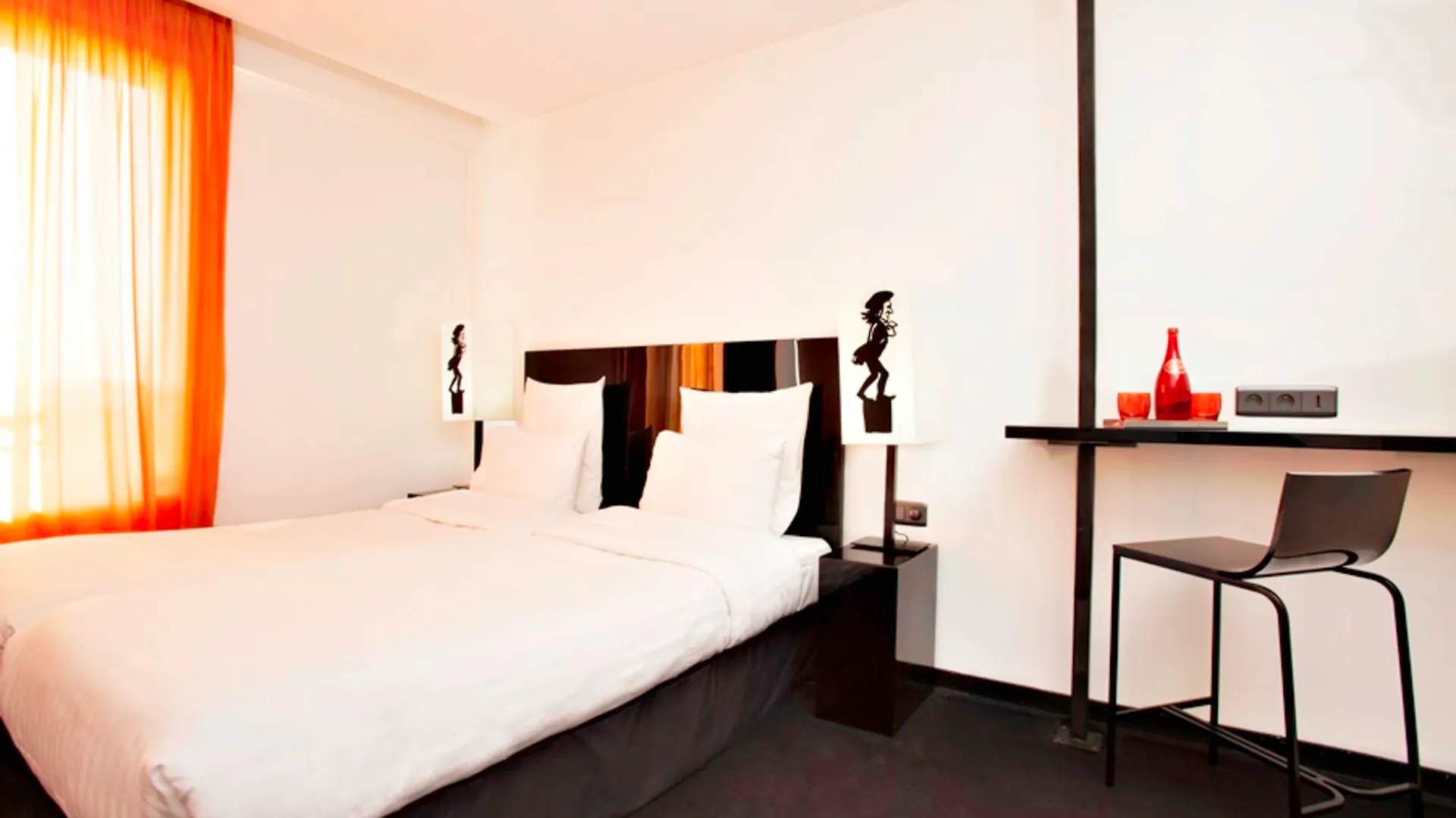 Hotel Le Chat Noir Παρίσι Γαλλία