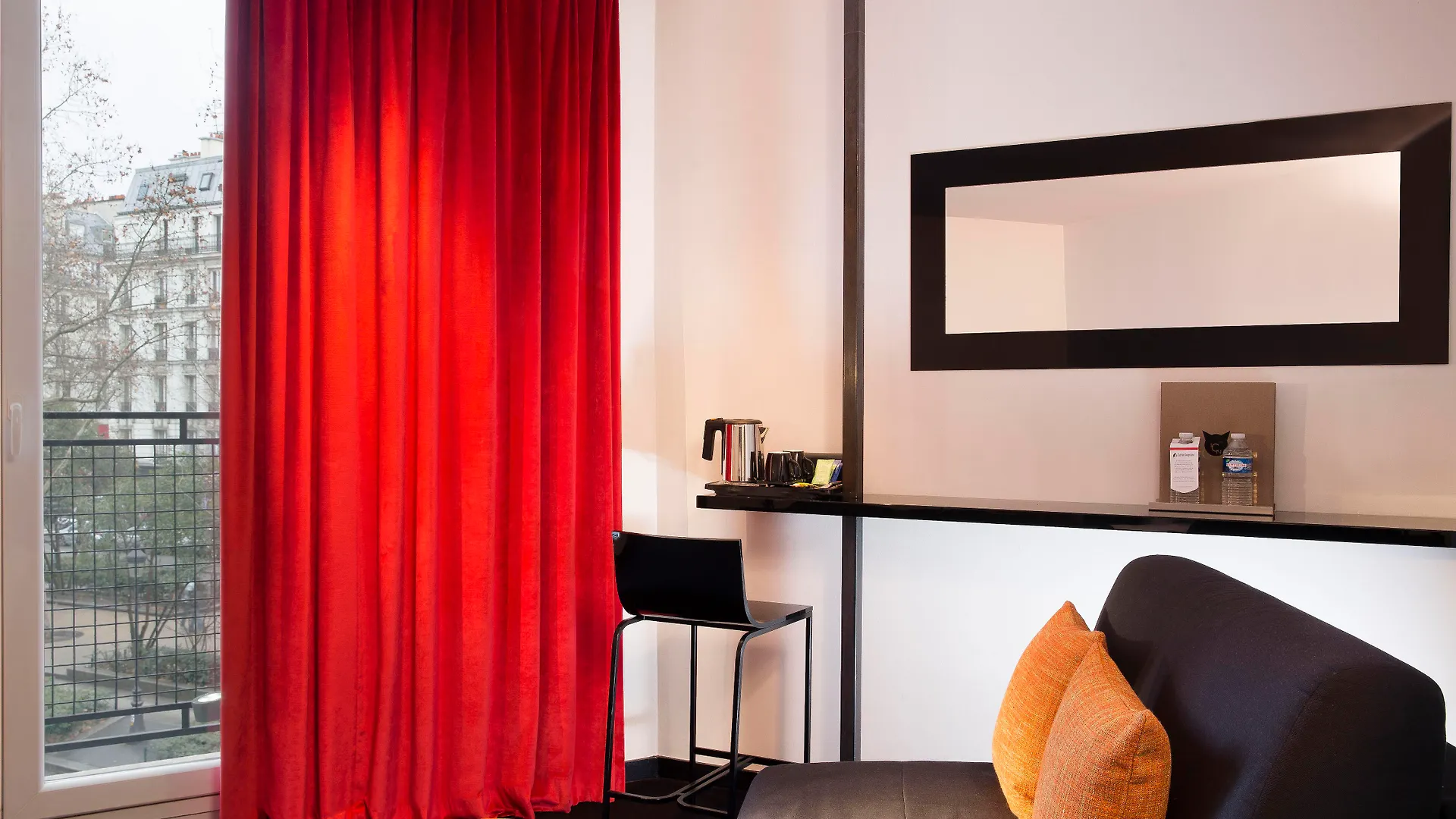 Hotel Le Chat Noir Παρίσι