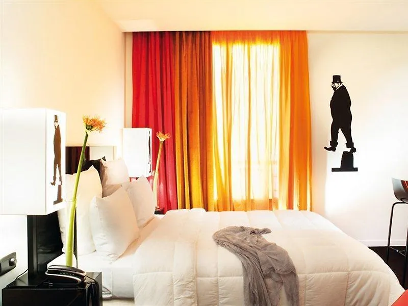 Hotel Le Chat Noir Παρίσι 4*,  Γαλλία